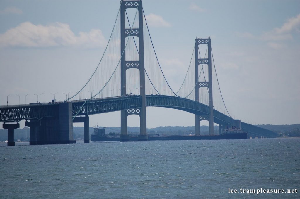 Straights of Mackinaw bridge